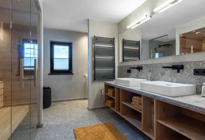 MASTERBADEZIMMER