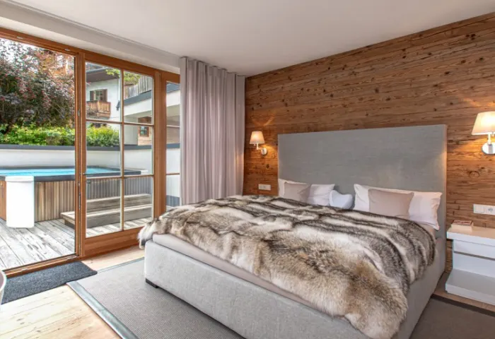 SCHLAFZIMMER