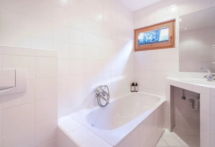 BADEWANNE