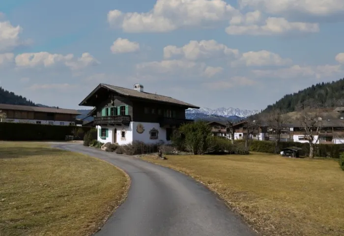 AUSSENANSICHT