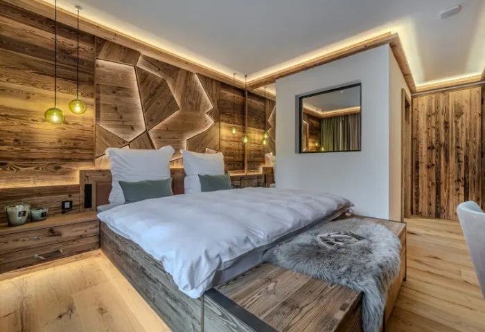 SCHLAFZIMMER